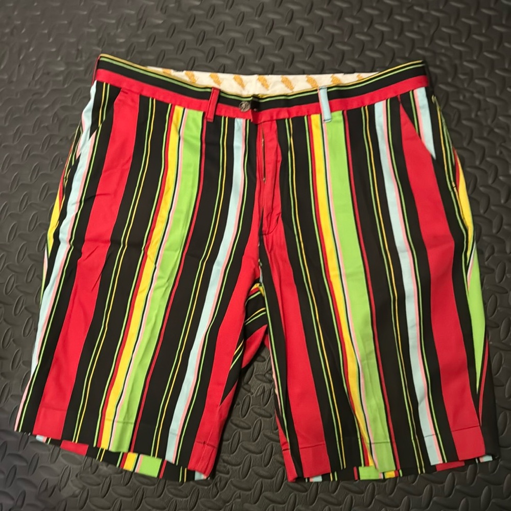 Loudmouth Mens Sport golf multi color shorts Size 42waist, 99% cott